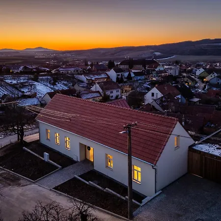 Prázdninový dům V S Wellness A Výhledy Kobylí